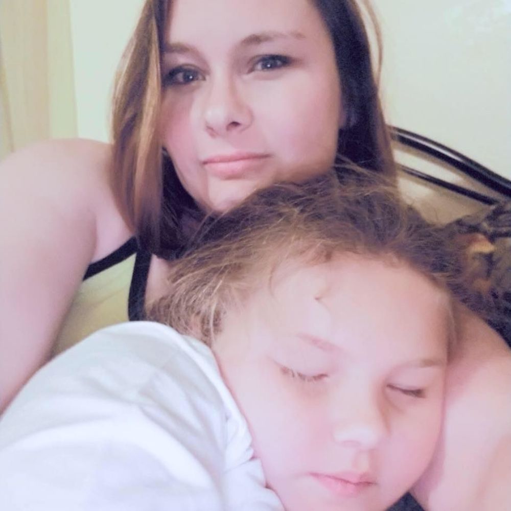 Meet your Posher, Cassandra